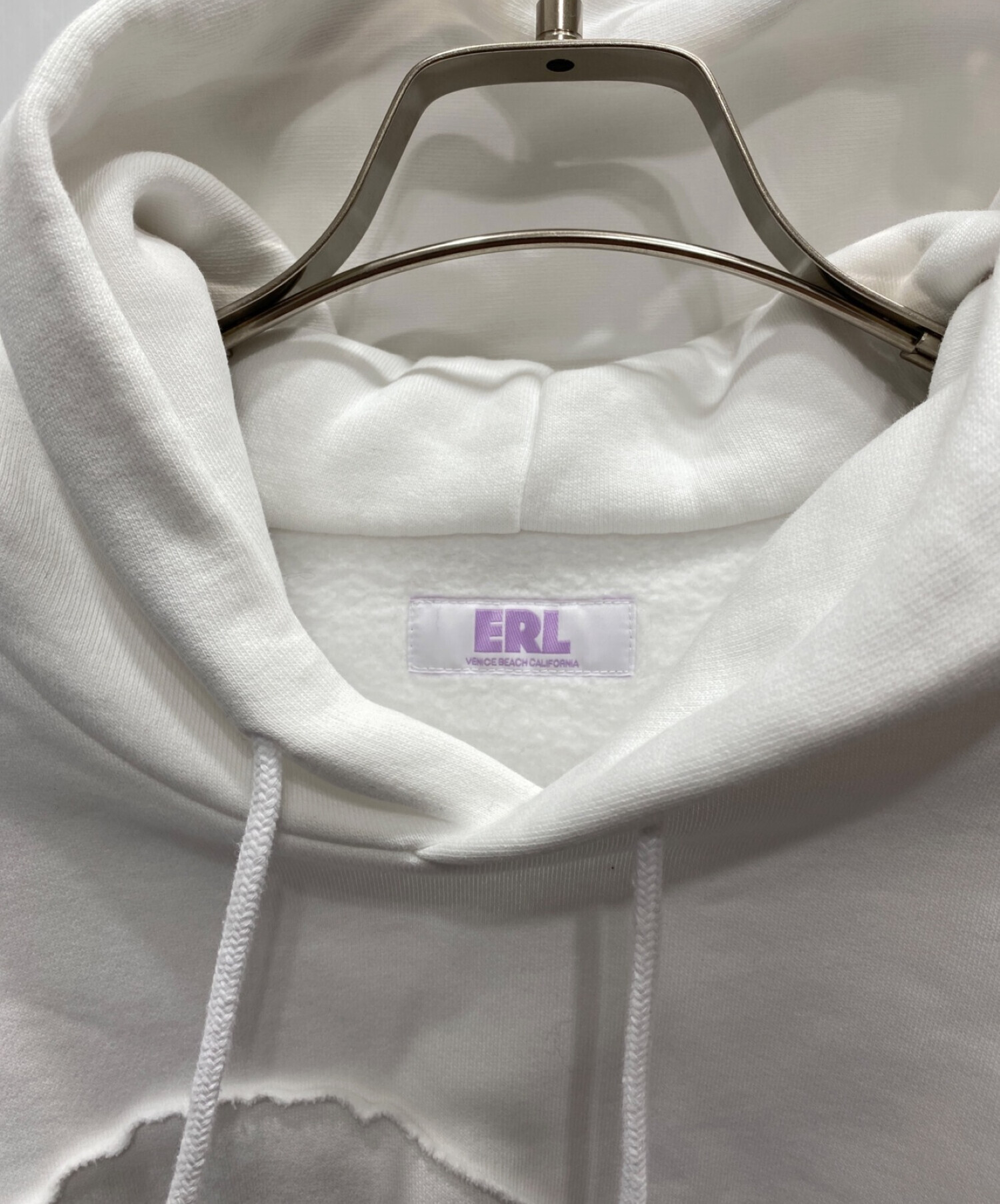 中古・古着通販】ERL (イーアールエル) プルオーバーパーカー ホワイト 