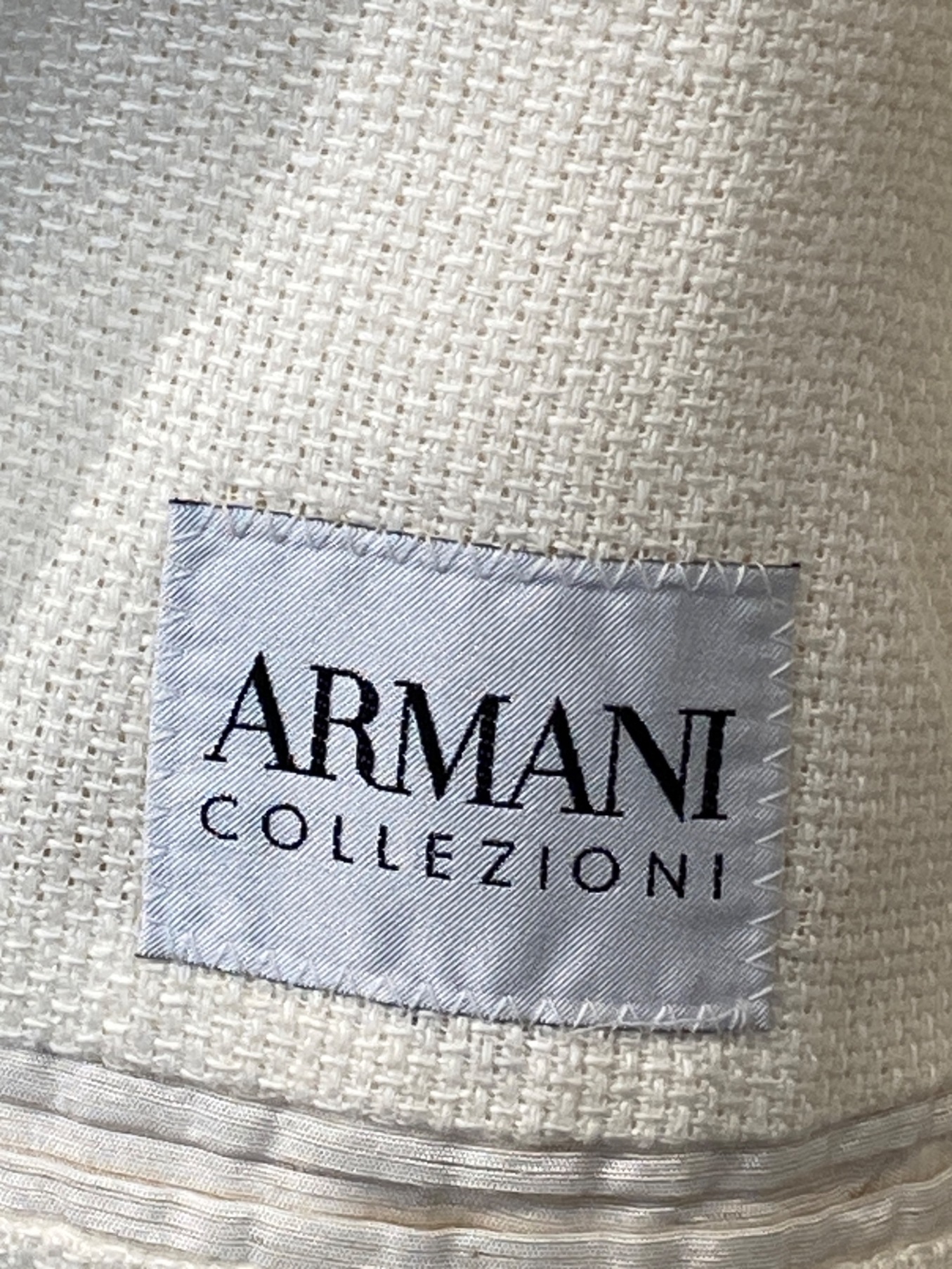 ARMANI COLLEZIONI (アルマーニ コレツィオーニ) リネンテーラードジャケット アイボリー サイズ:S