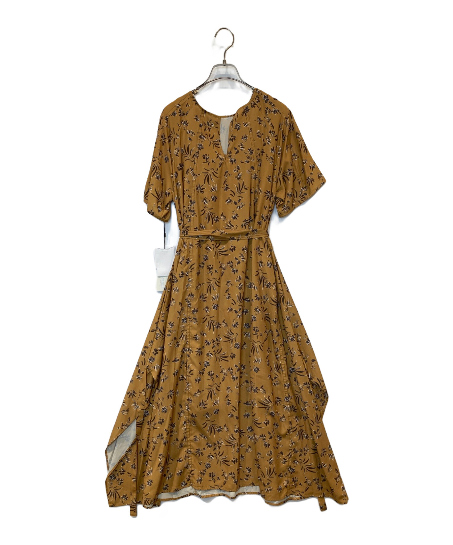 中古・古着通販】emmi atelier (エミアトリエ) フラワーワンピース 