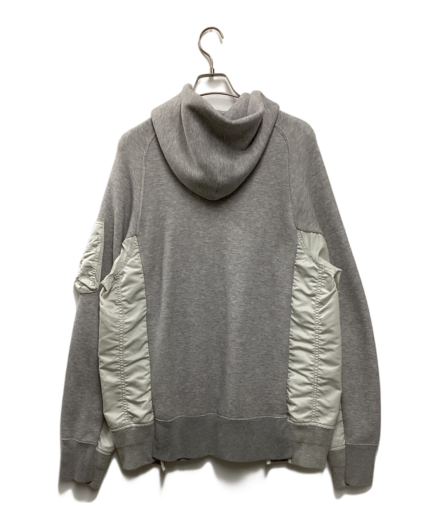 sacai パーカー サカイSponge Sweat SCM-057