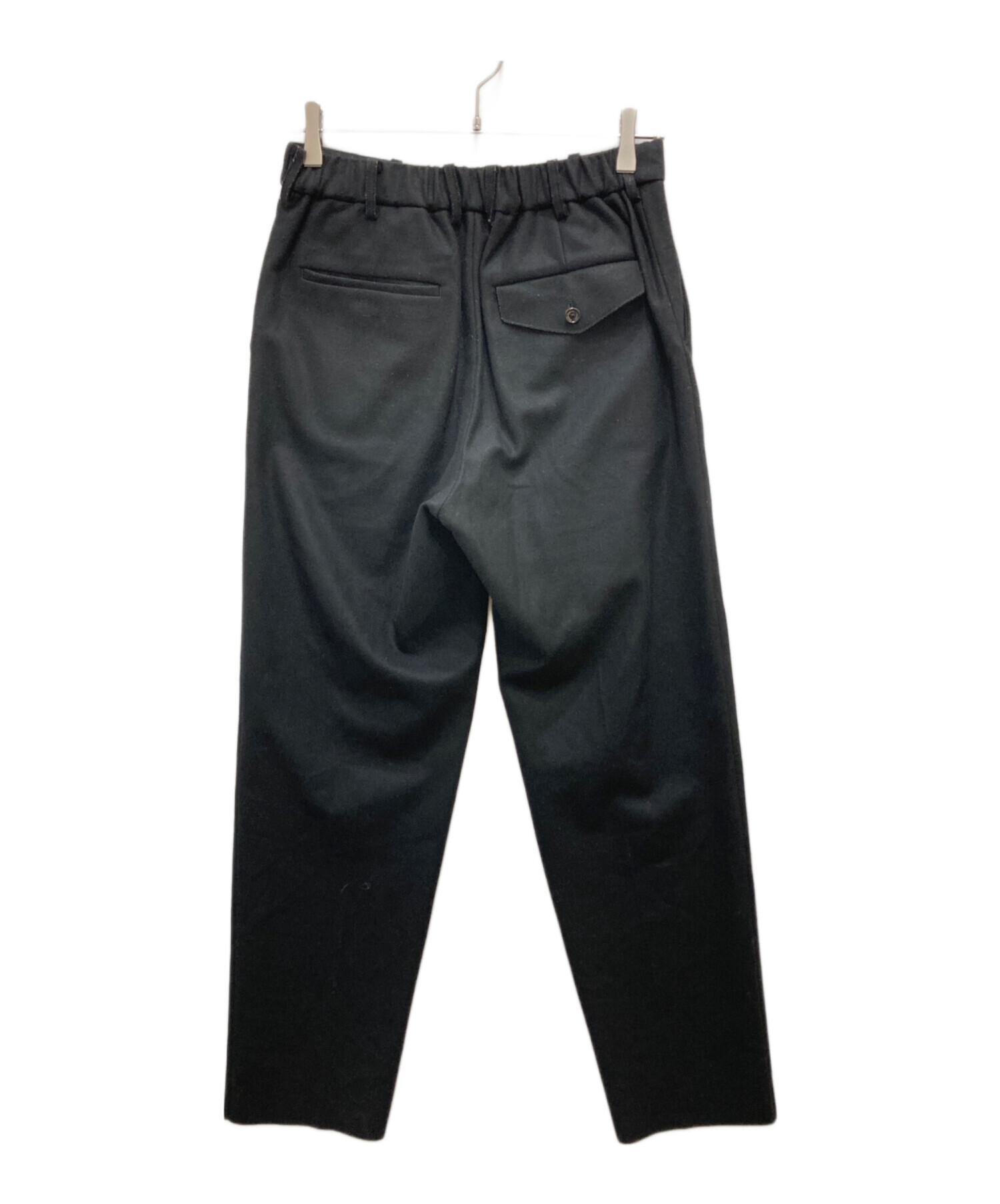 中古・古着通販】MARKAWARE (マーカウェア) FRONT PLEATS PEGTOP 