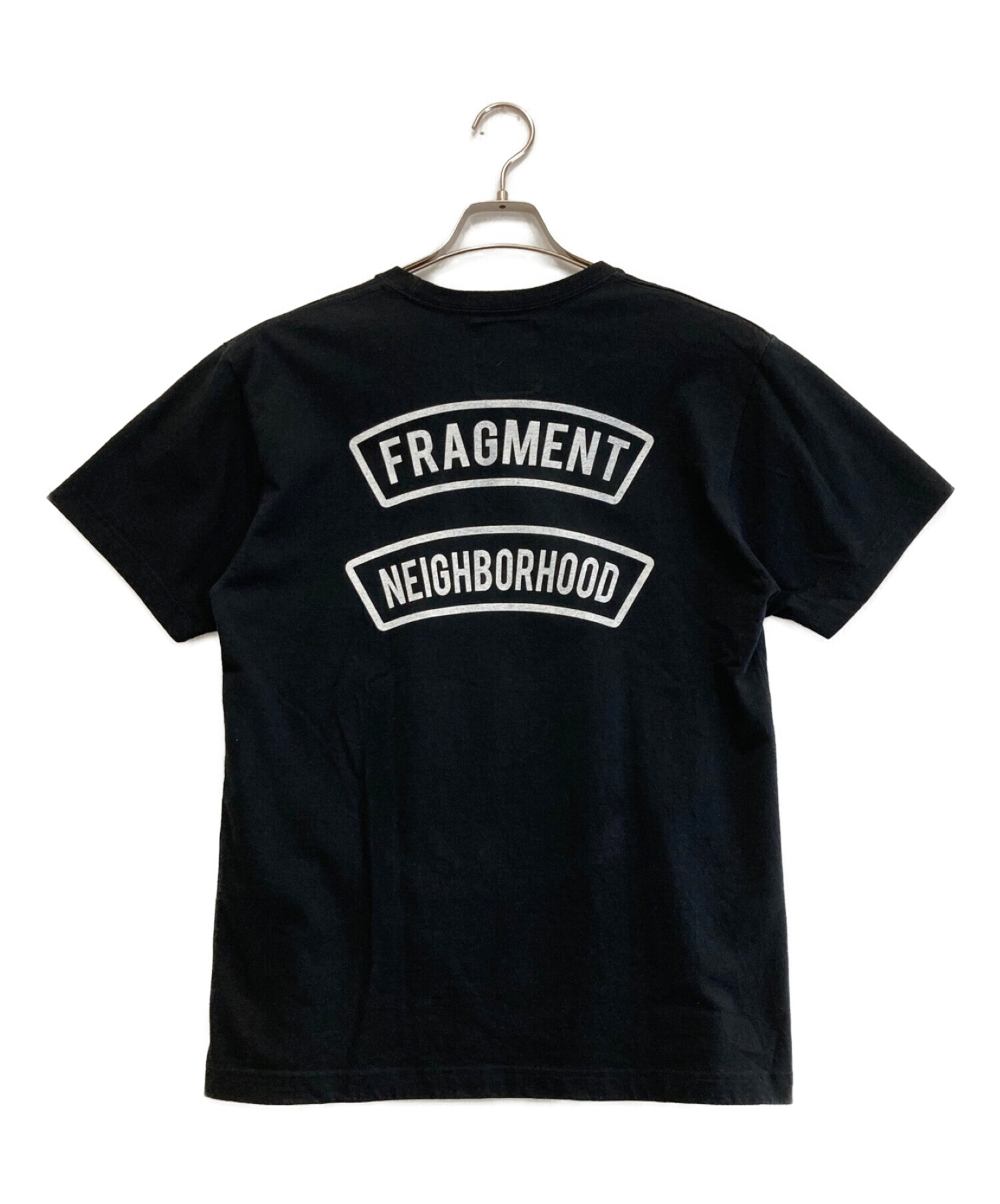 NEIGHBORHOOD (ネイバーフッド) FRAGMENT DESIGN (フラグメント デザイン) プリントTシャツ ブラック  サイズ:MEDIUM