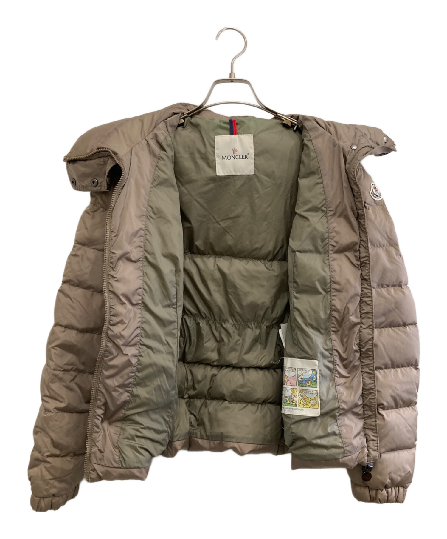 MONCLER SANGLIERベージュ ダウンジャケット MONCLER SANGLIERベージュ ダウンジャケット