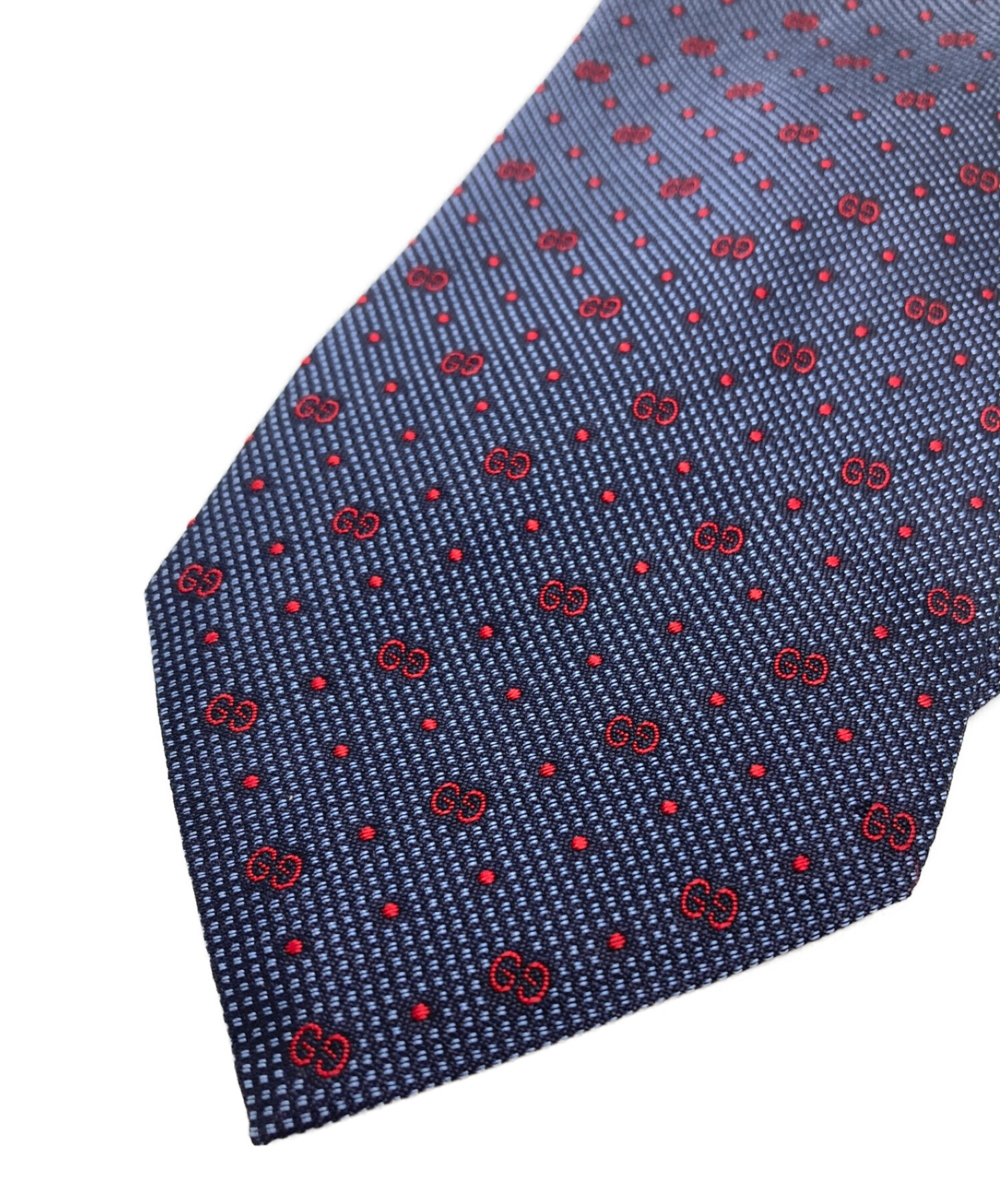 GUCCI ネクタイ ネイビー パターン入り　展示品 GUCCI ネクタイ ネイビー パターン入り展示品