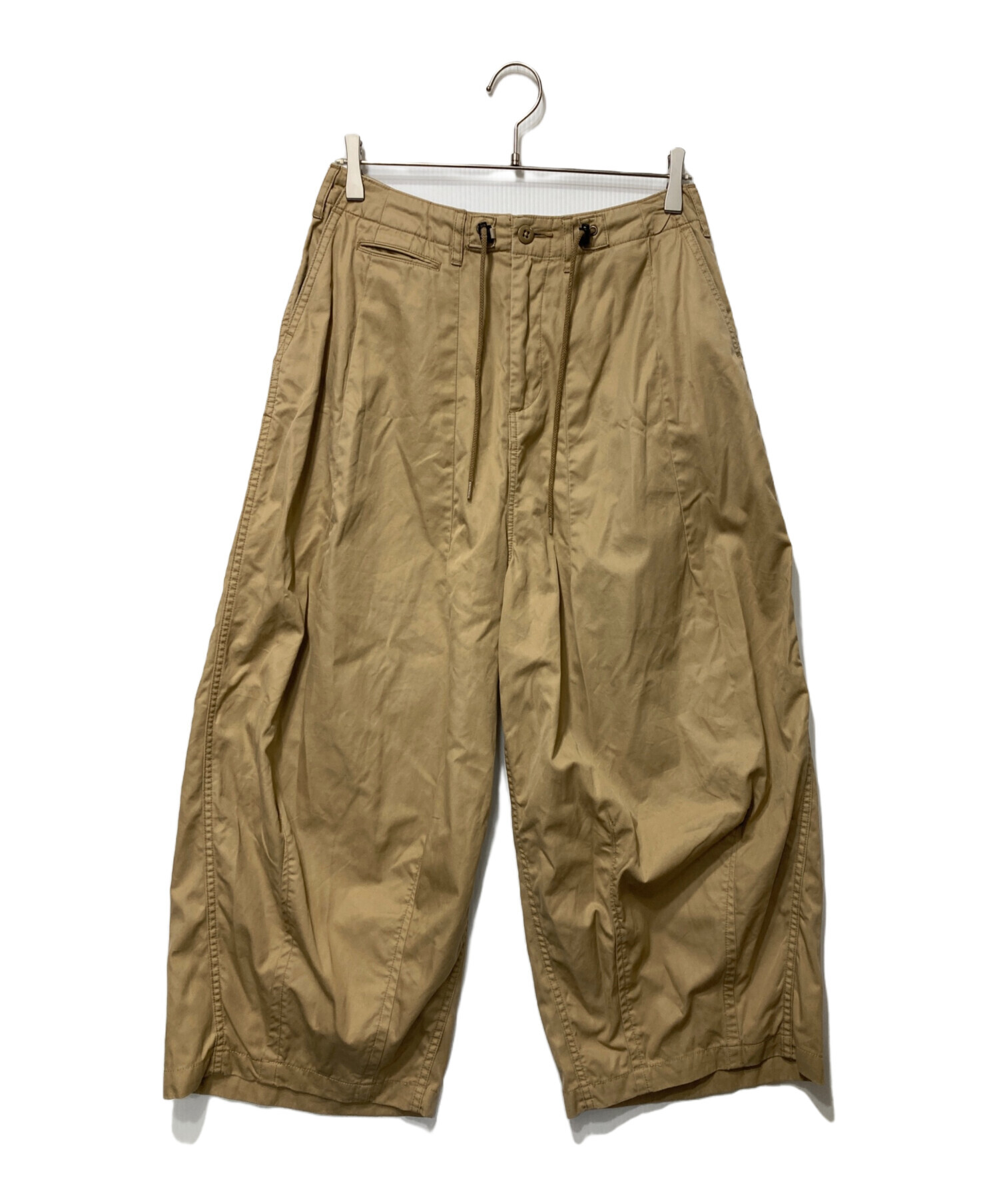 Needles ベージュ ヒザデルパンツ