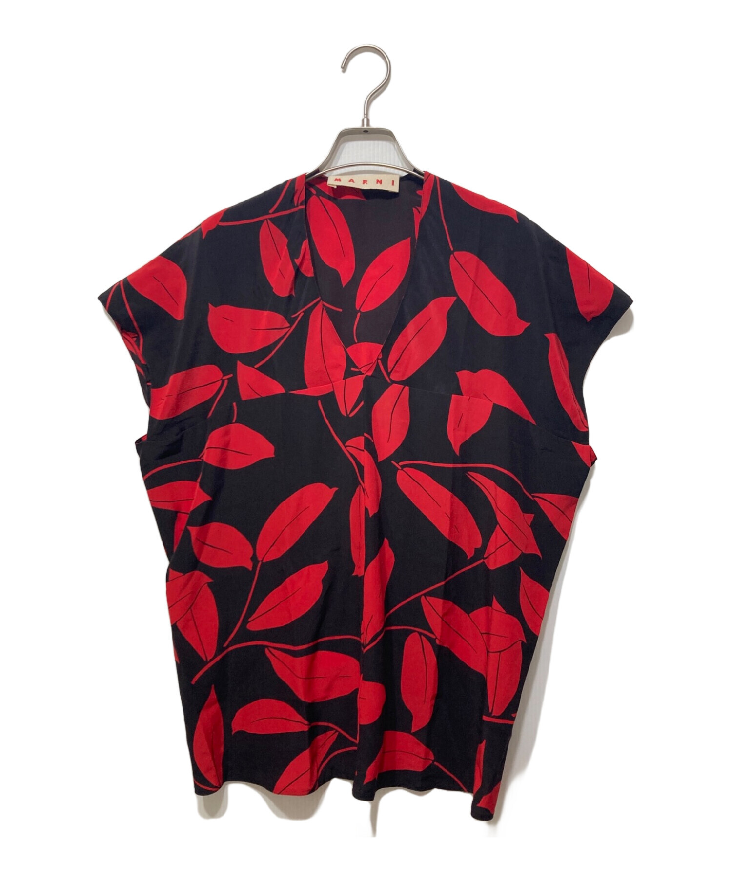 中古・古着通販】MARNI (マルニ) ノースリーブブラウス レッド 