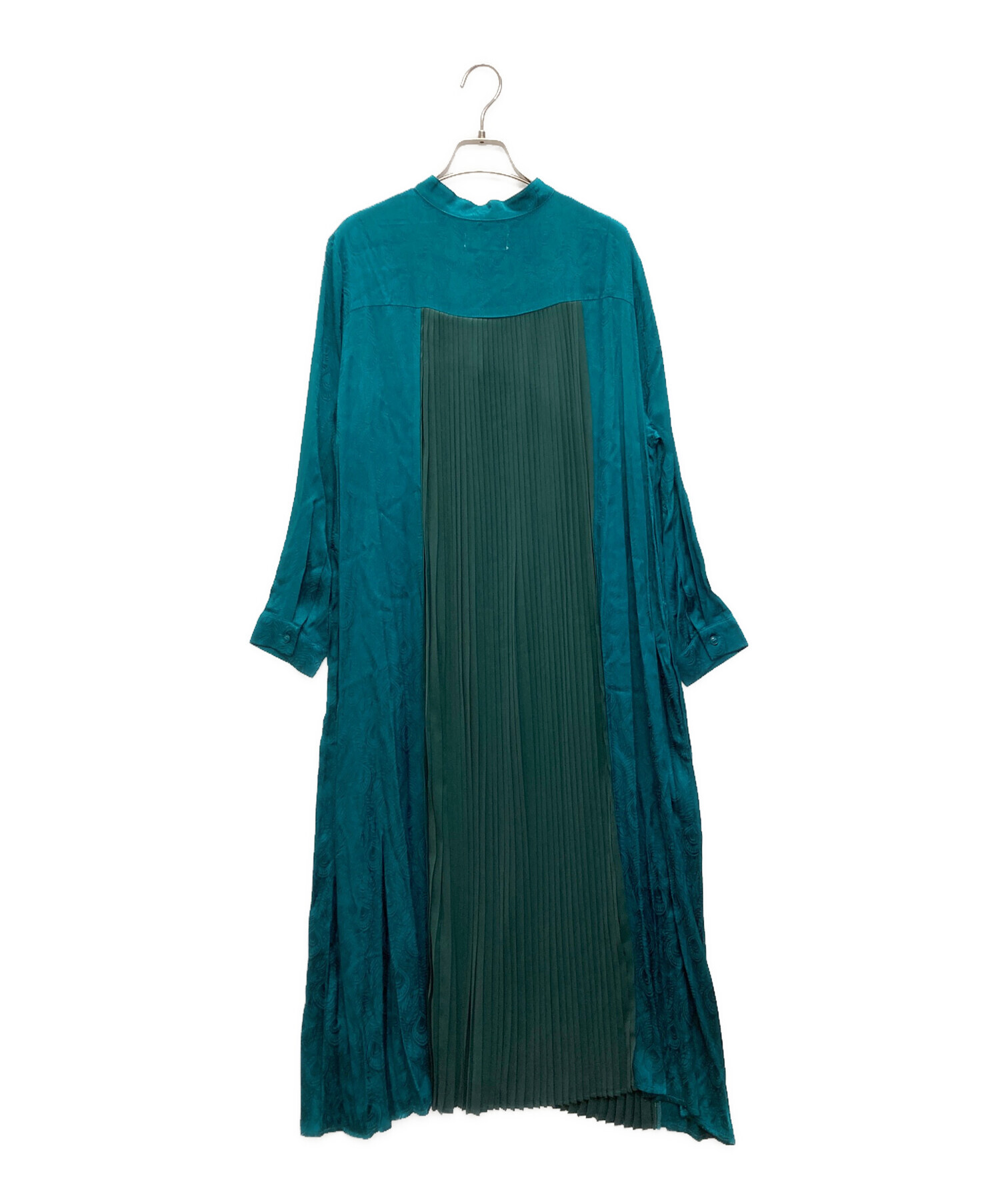 SUM1 STYLE（スミ スタイル）】ピーコック柄ランダムプリーツワンピース