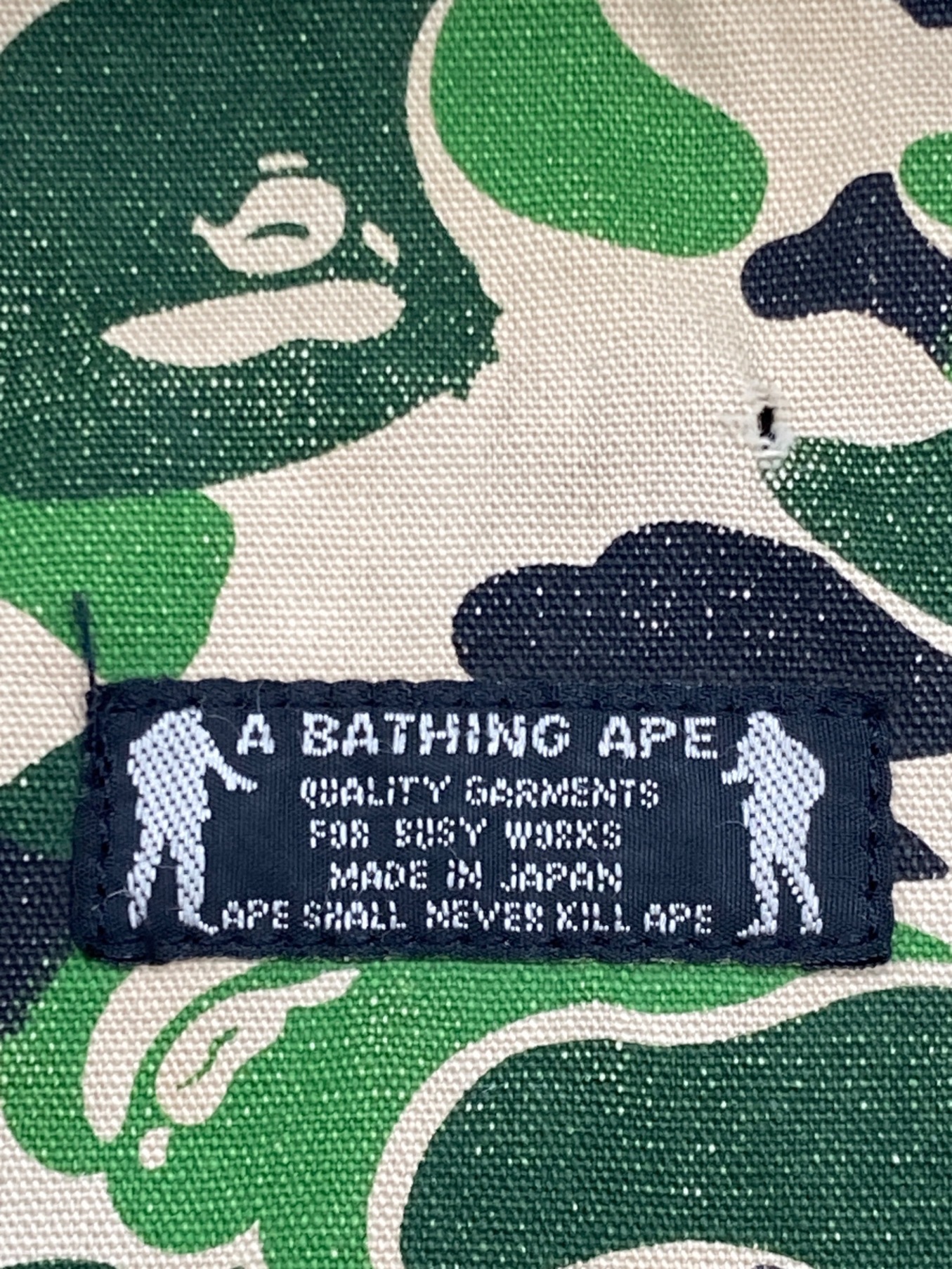 デッドストック！日本製 2000年代 A Bathing Ape 大判ストール A BATHING APEのフリマアイテム一覧