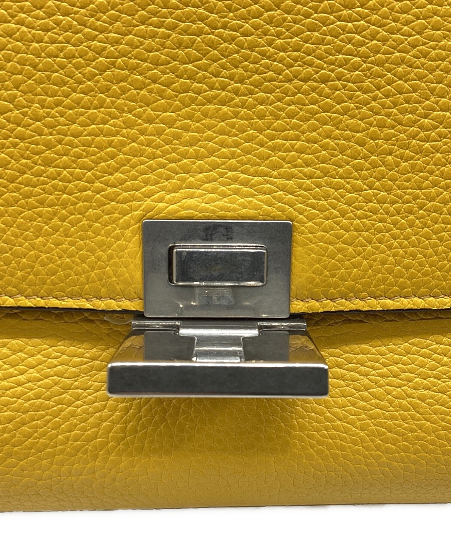 極美品CELINE トラペーズミディアムレモンイエロー国内正規店購入