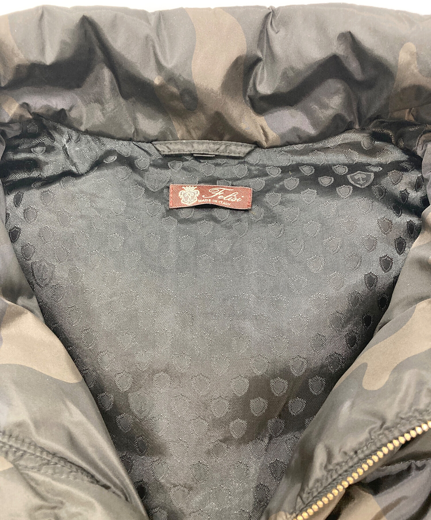 フェリージ ダウンベスト カモフラージュ