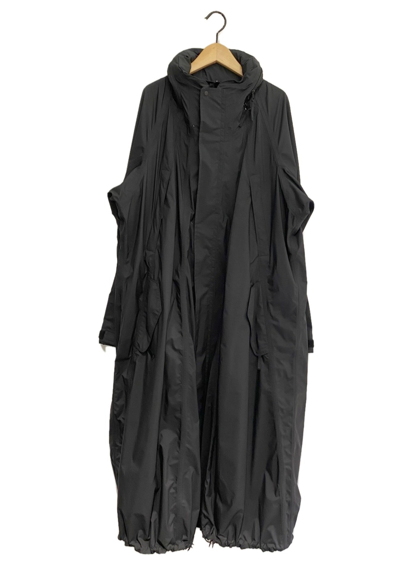 ISSEY MIYAKE (イッセイミヤケ) ロングコート ブラック サイズ:3