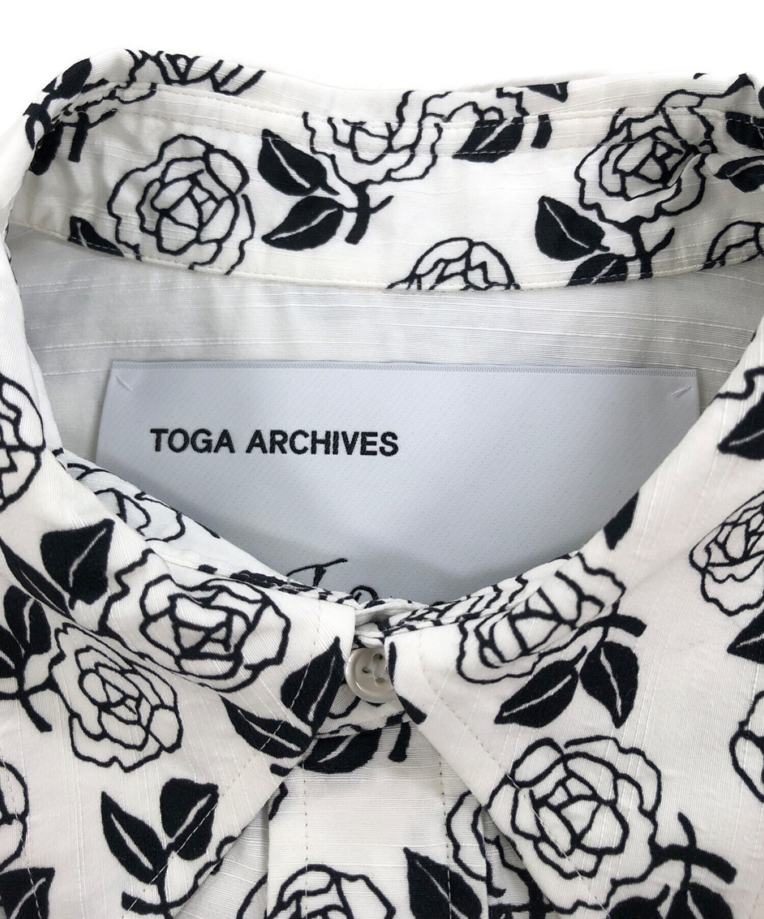 TOGA ARCHIVES×tomoo gokita (トーガアーカイブス×トモオ ゴキタ) シルクレーヨンプリントシャツ レッド サイズ:38