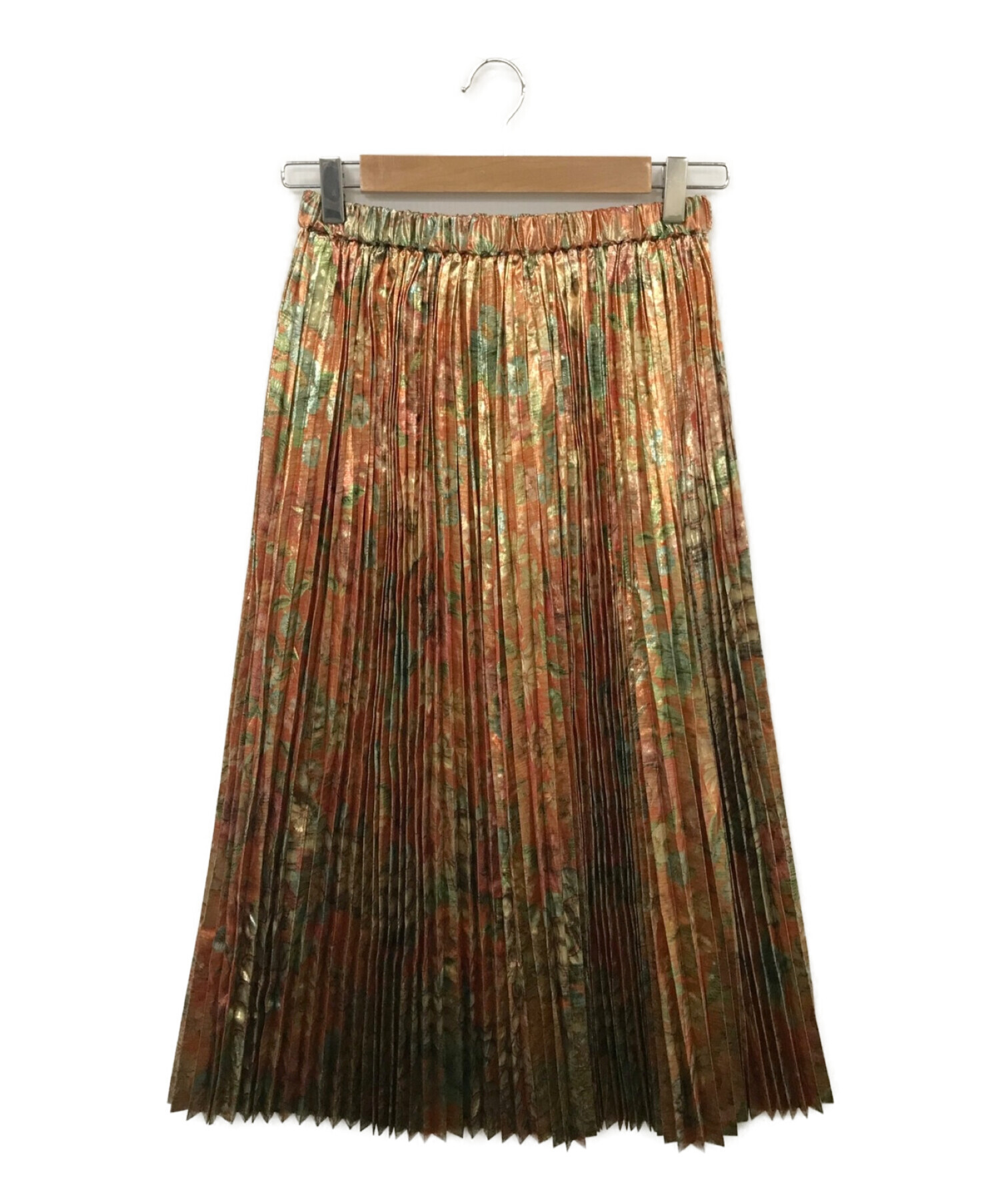ジュンヤワタナベのプリーツスカートです。