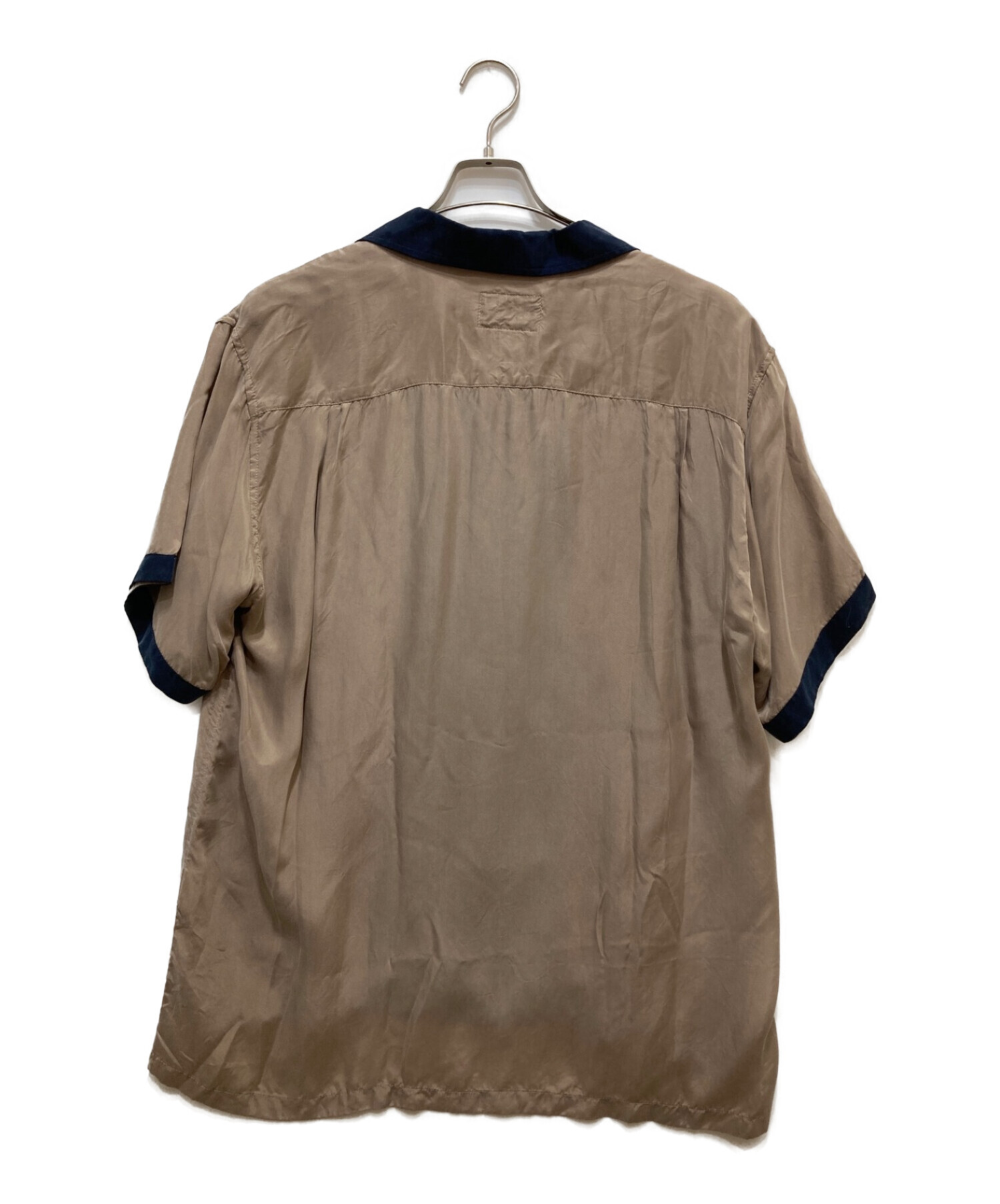 black weirdos saddam bowling shirt