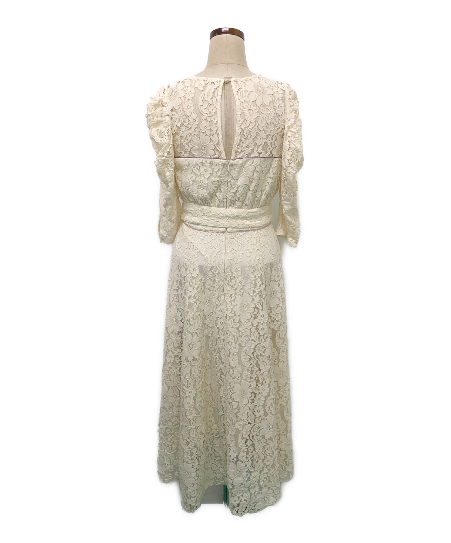 herlipto belted asymetric lace dress