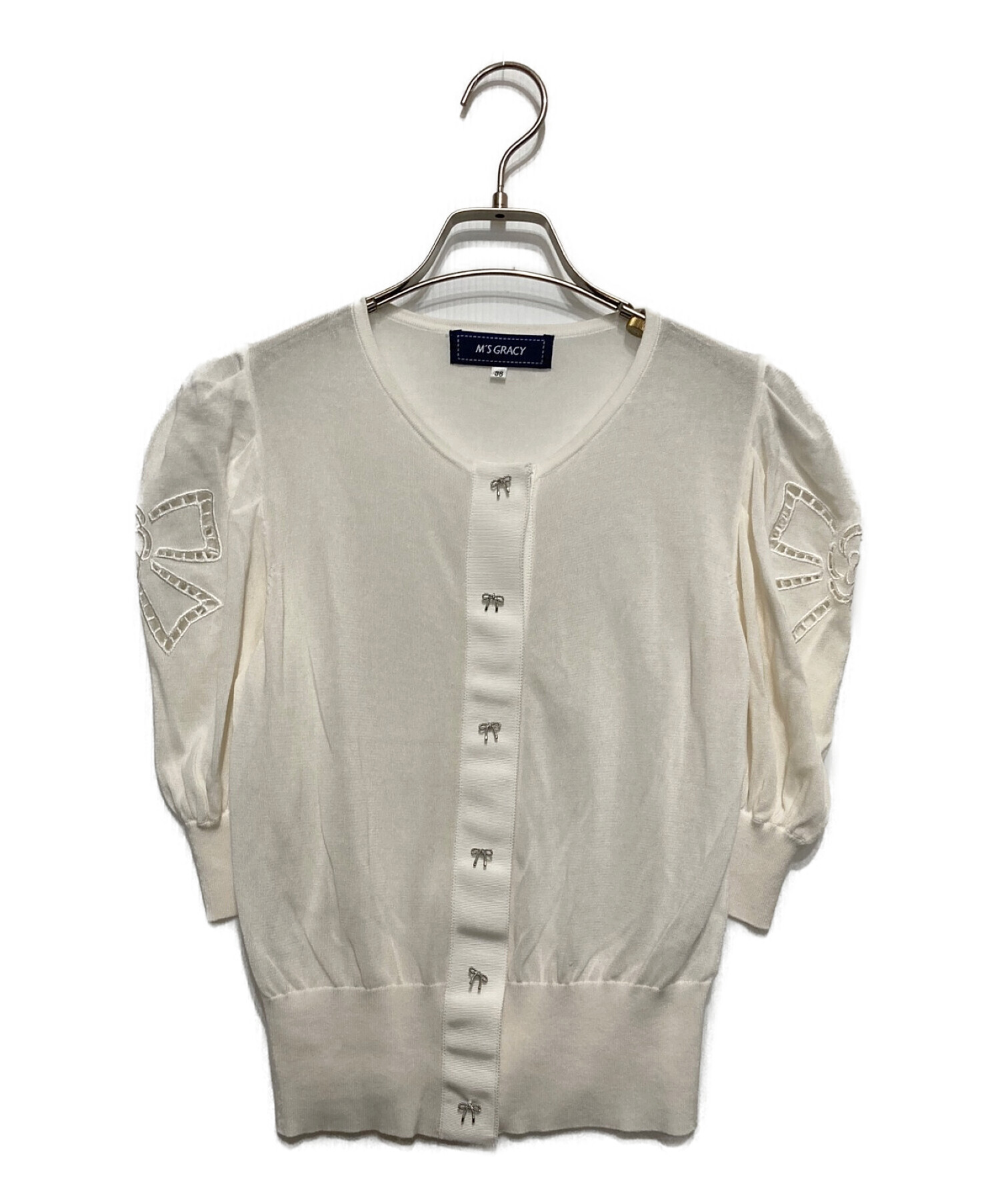 M'S GRACY (エムズグレイシー) リボン刺繍入り半袖カーディガン ホワイト サイズ:SIZE38
