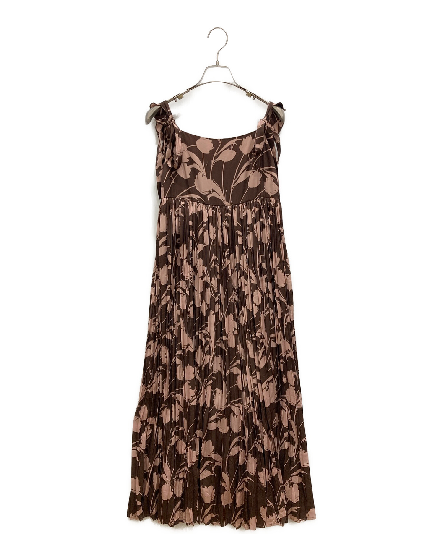 herlipto Floral Pleated Satin Cami Dress