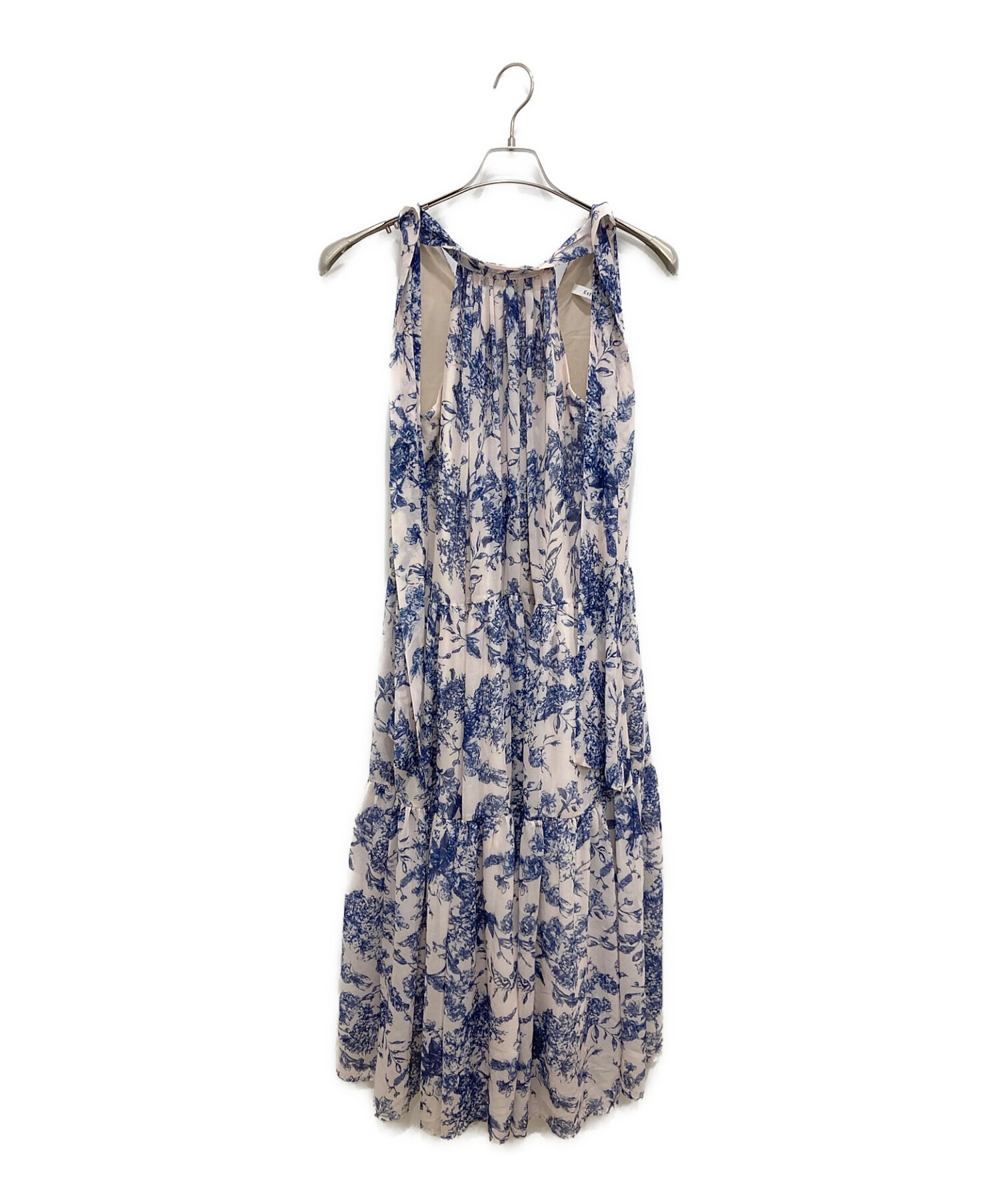 エステラケー新品⭐️プリントホルターネックティアードドレスフラワーサマーワンピース エステラケー新品⭐️プリントホルターネックティアードドレスフラワー