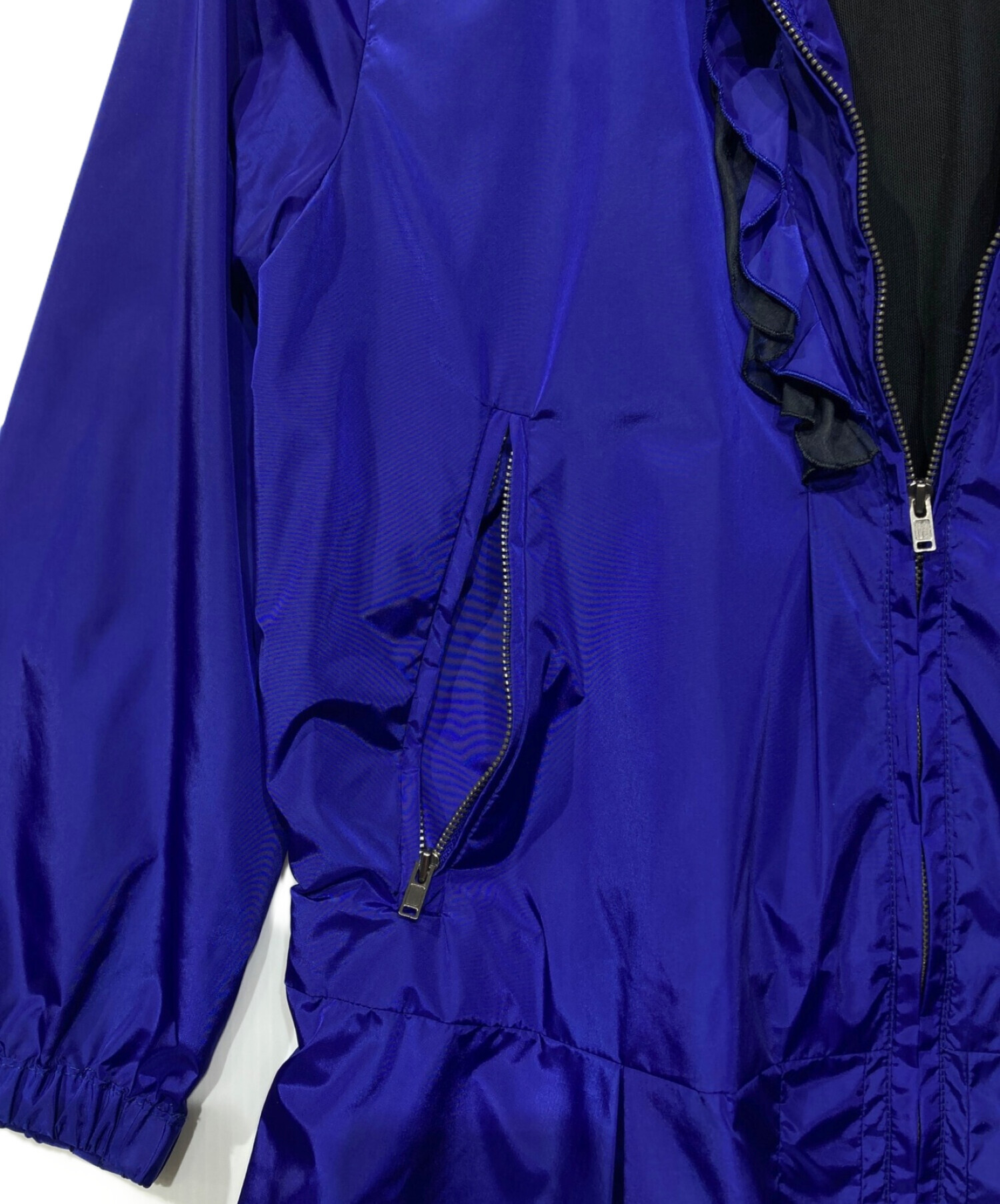 中古・古着通販】MIU MIU (ミュウミュウ) ナイロンコート ネイビー 