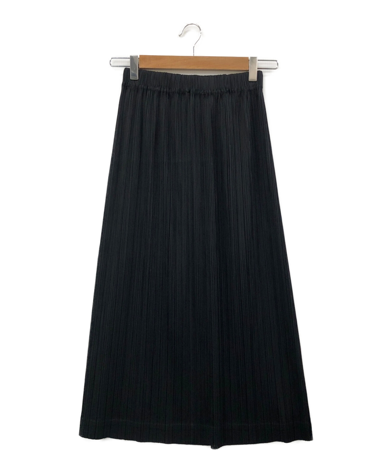 ISSEY MIYAKE (イッセイミヤケ) プリーツスカート ブラック サイズ:M