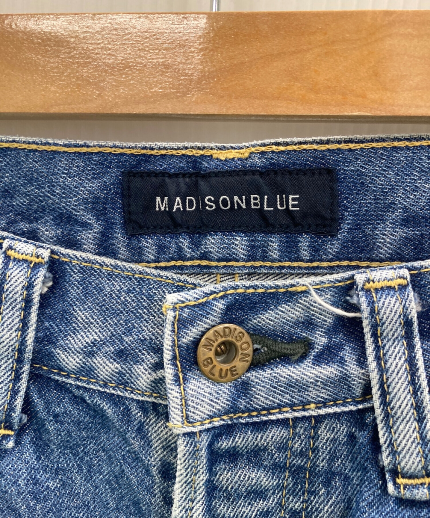MADISONBLUE CRASHED SAROUEL DENIM MADISONBLUE 