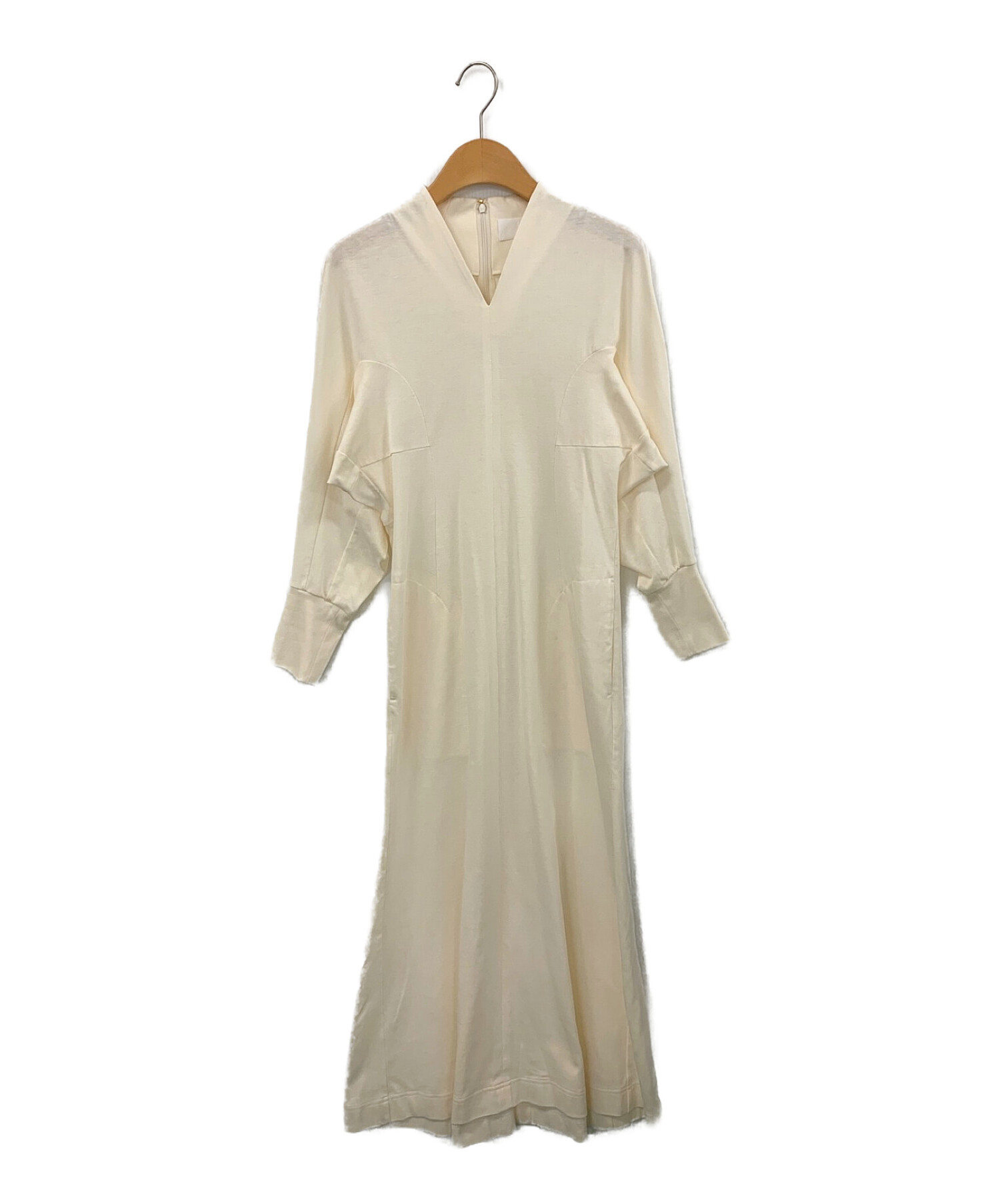 V-Neck Classic Cotton Dress
