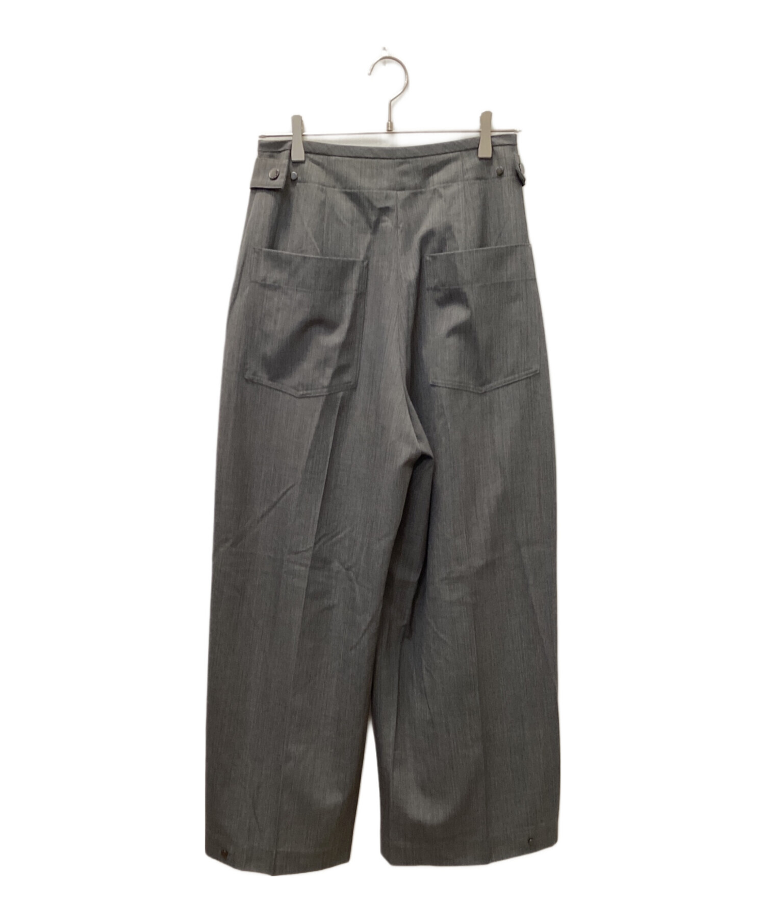 中古・古着通販】LOHEN (ローヘン) ダブルベルト2タックパンツ グレー  
