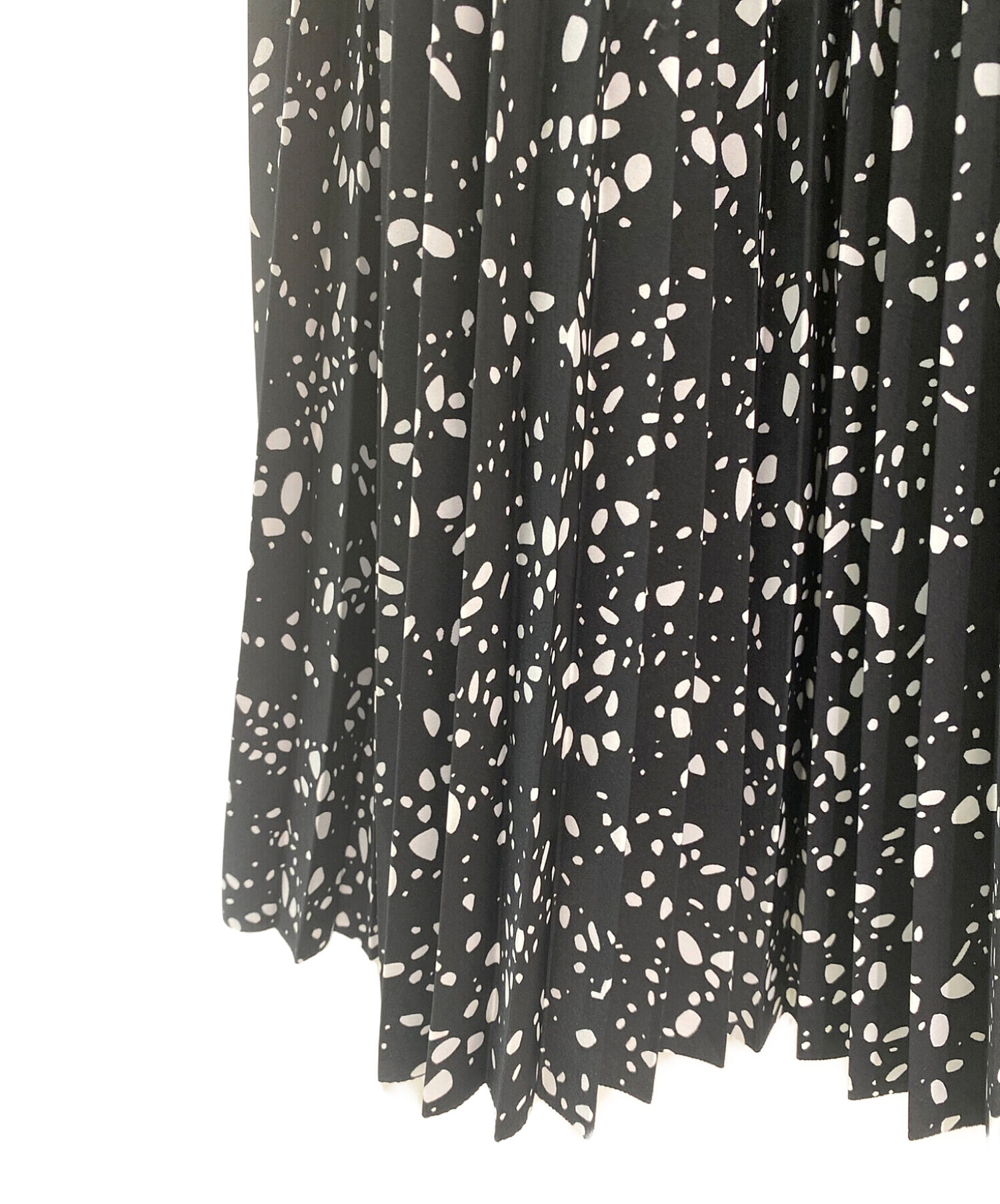 HYKE ハイク PEBBLE PRINTED MAXI DRESS 値下げok - キャミワンピース