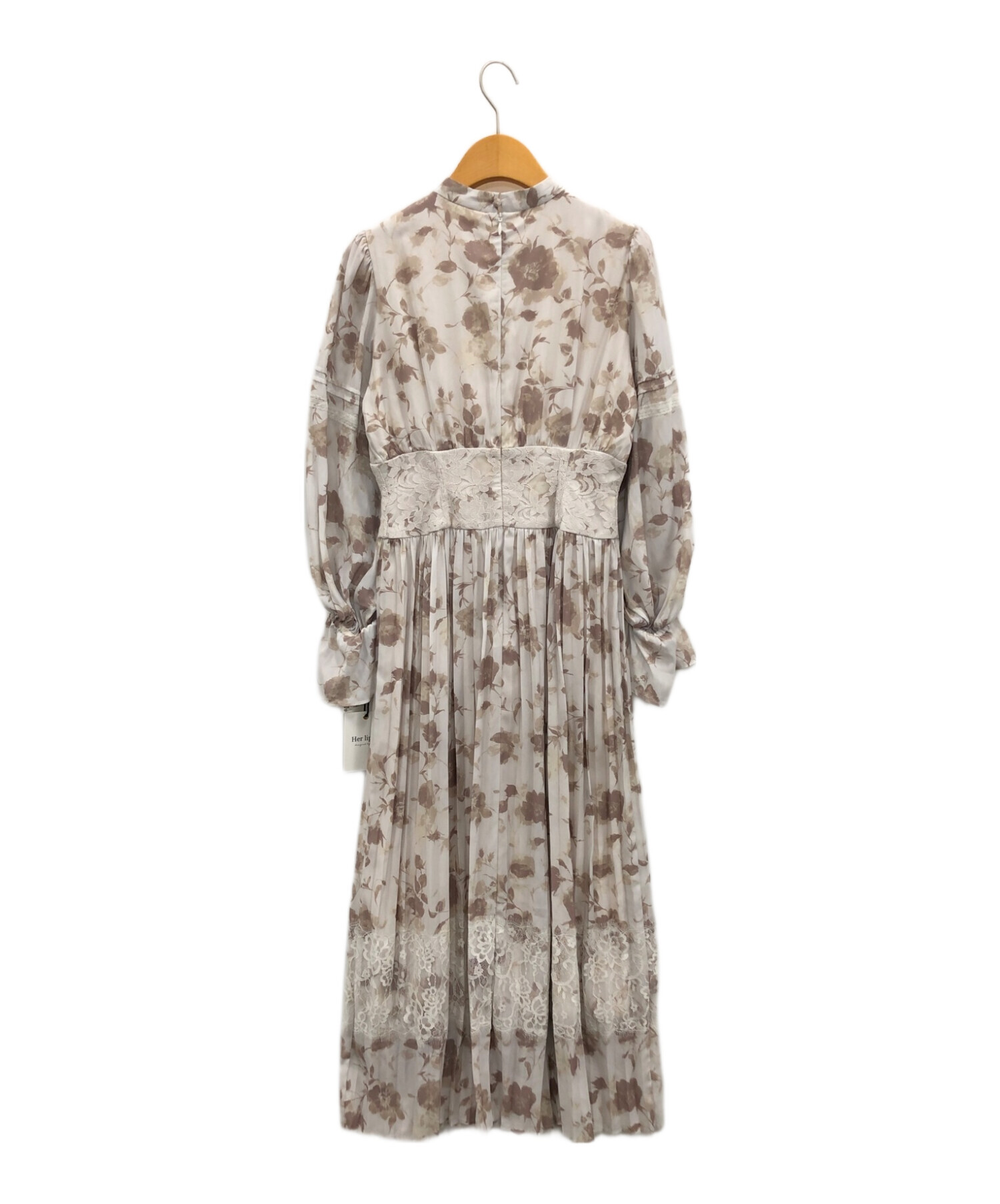 中古・古着通販】Her lip to (ハーリップトゥ) Le Camelia Pleated  