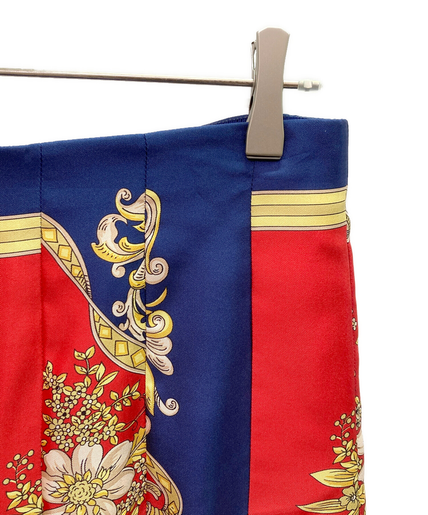 中古・古着通販】GUCCI (グッチ) スカーフ柄 シルク プリーツスカート  