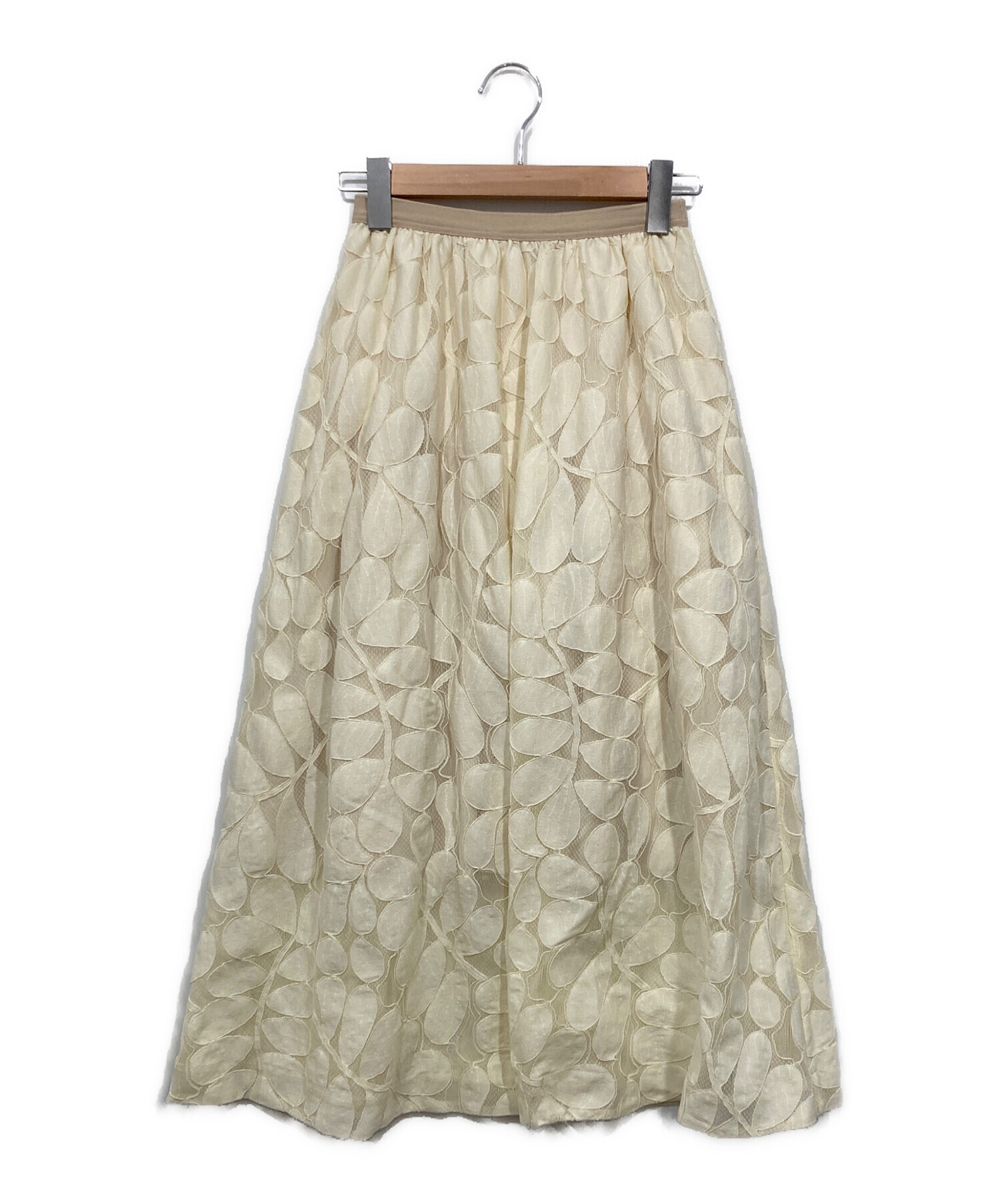 ファッション通販 ハンドメイド・手芸 Ballseyリーフチュールレース