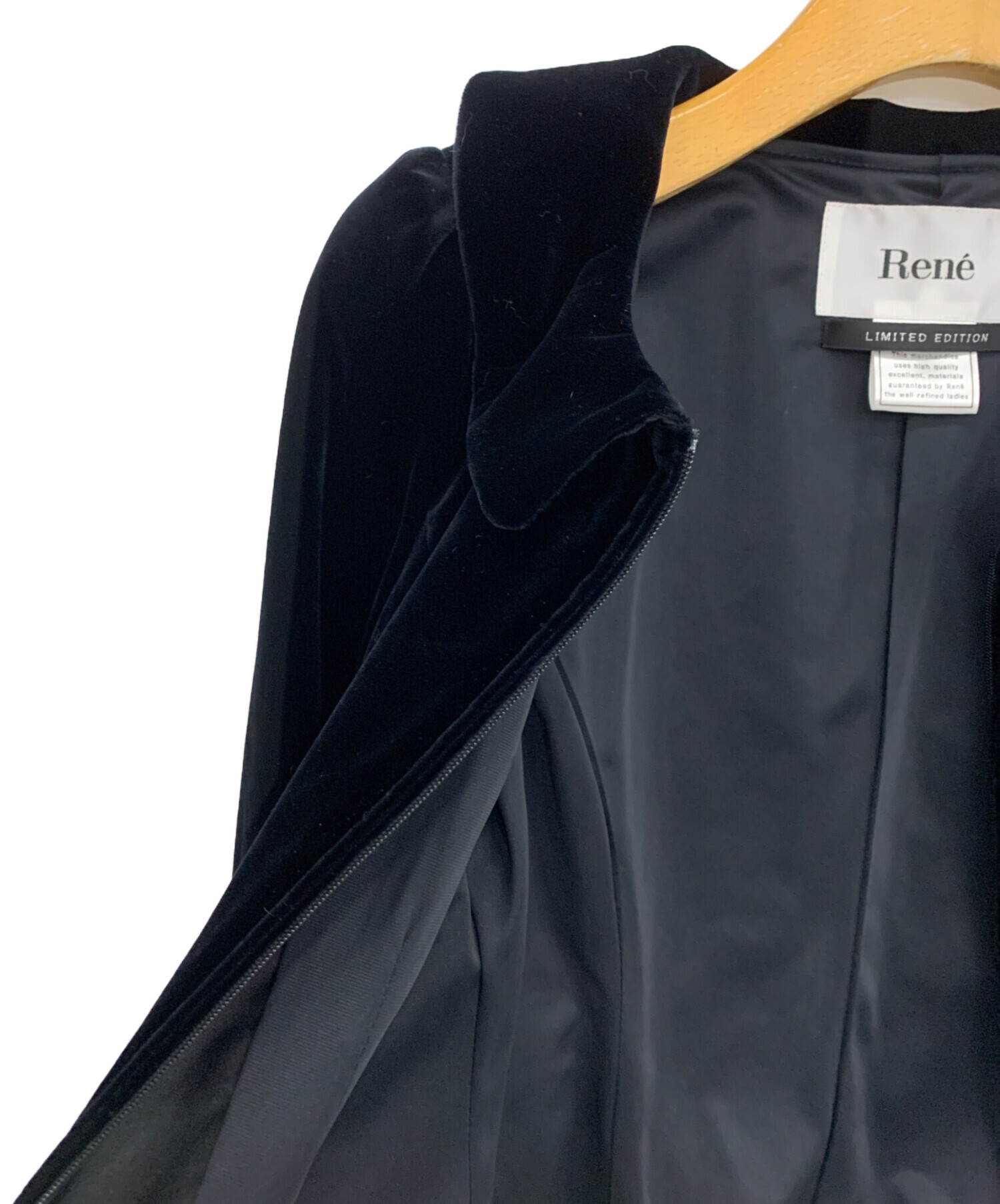 新品未使用　ルネ　ベロアジャケット34 ルネ ベロア ジャケット 34 ブラック