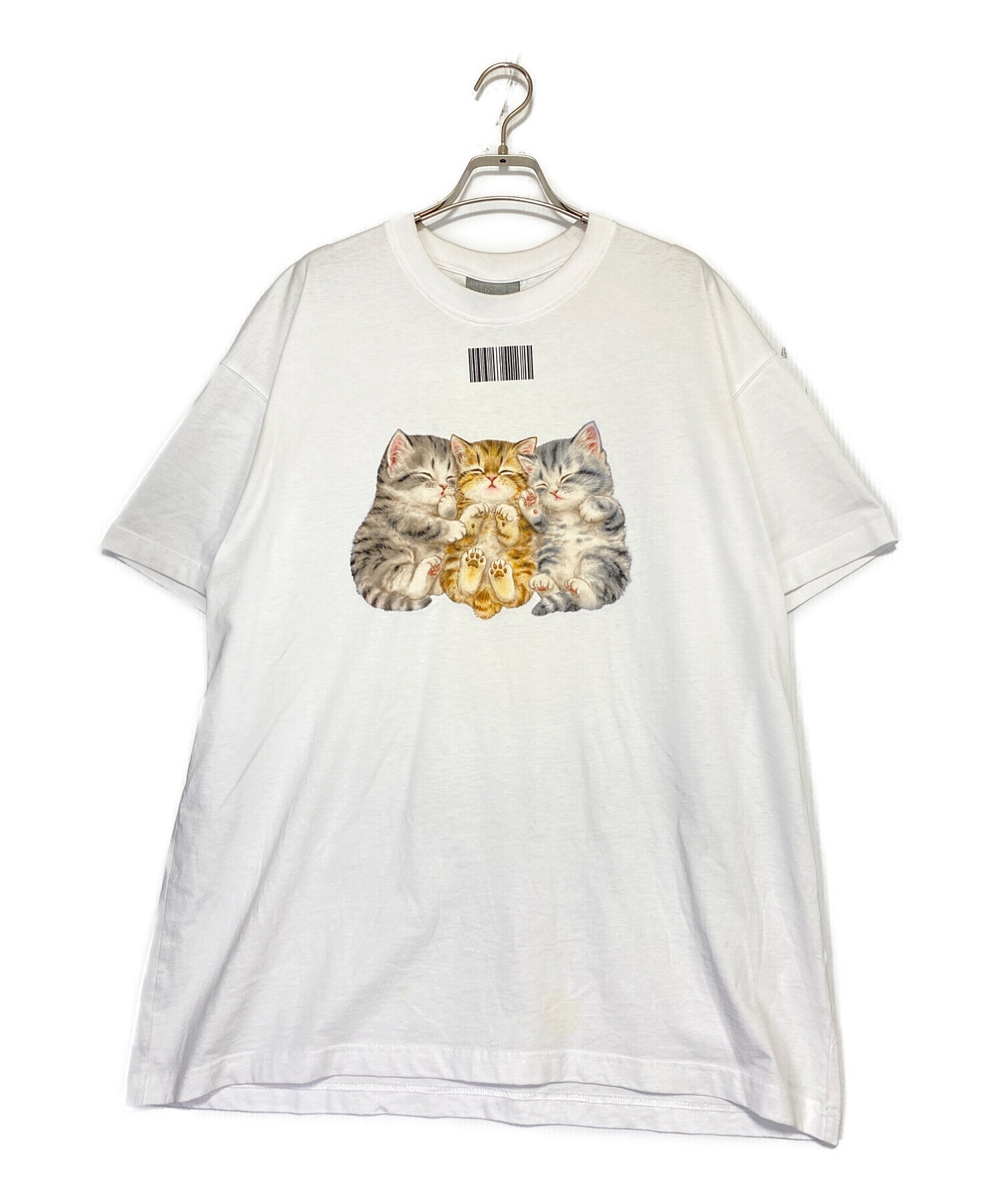 vetements VTMNTS cute cat Tシャツ