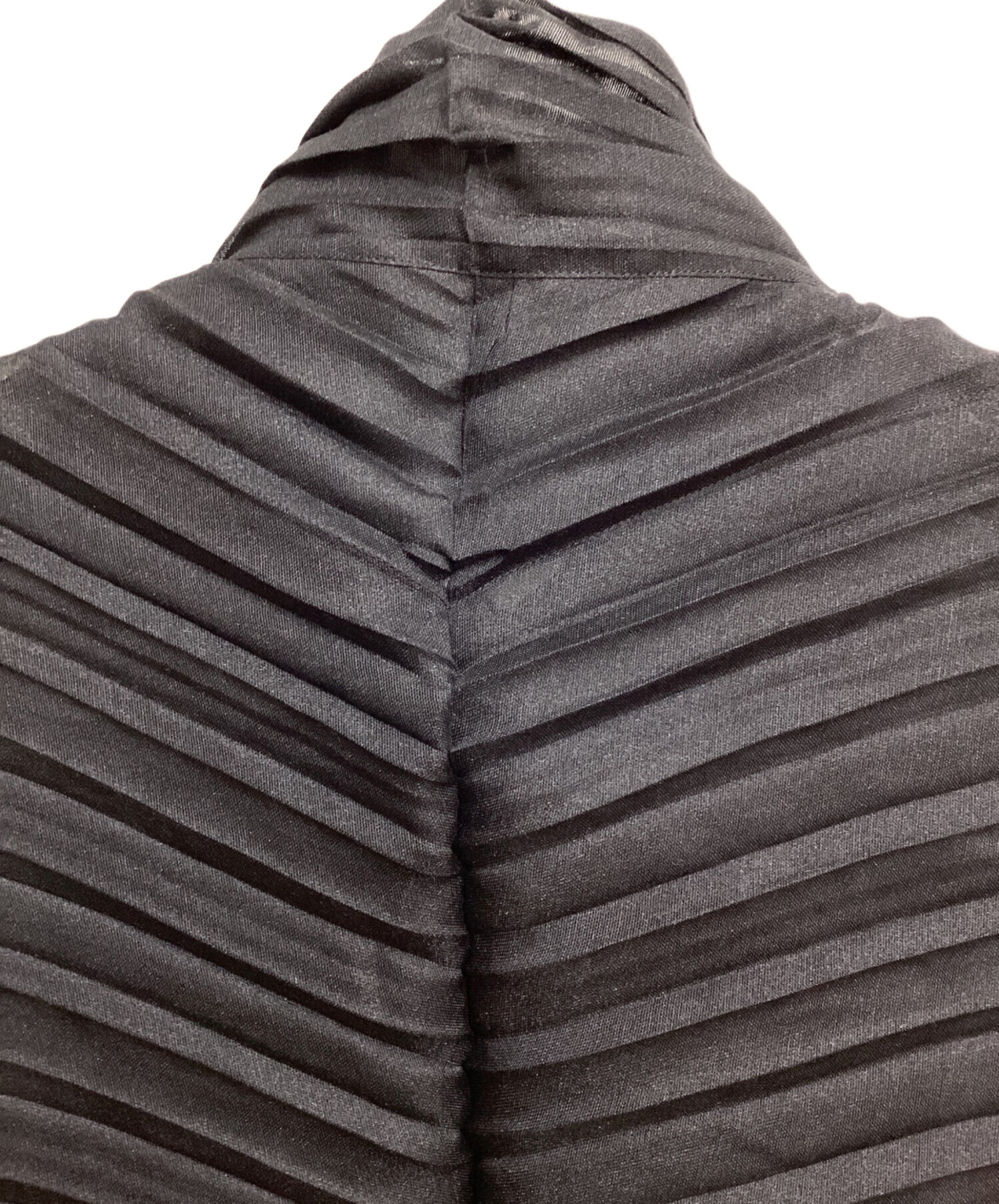 中古・古着通販】ISSEY MIYAKE (イッセイミヤケ) ドルマンスリーブ 