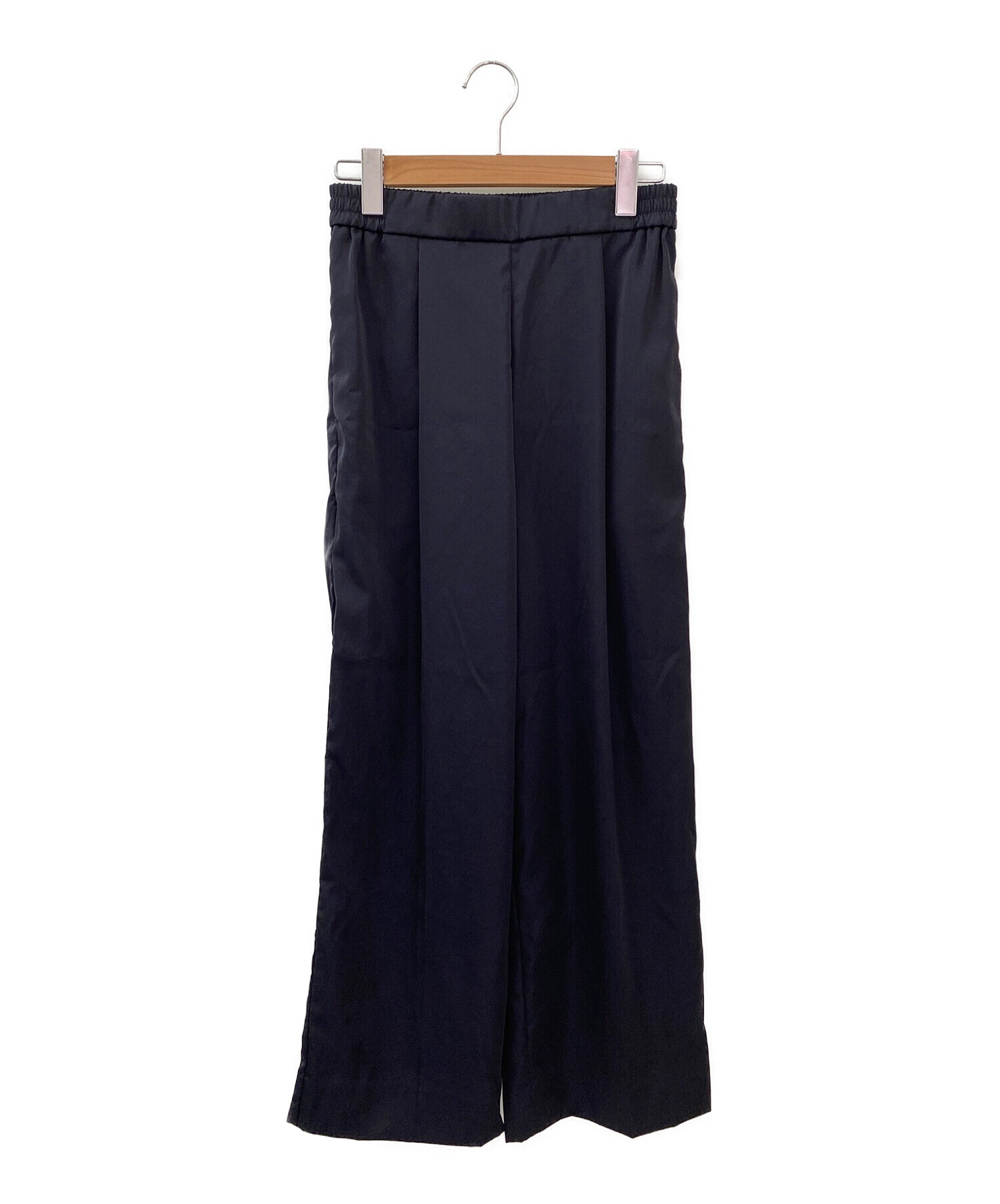 中古・古着通販】YORI (ヨリ) サテンセンタープレスワイドパンツ  